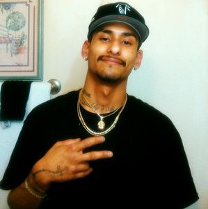 Meet your Posher, Jonathan